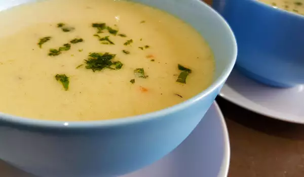 Виенска чеснова супа