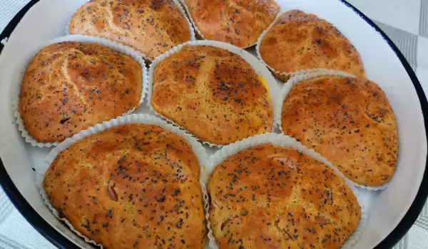 Малки хлебчета с пълнозърнесто и царевично брашно