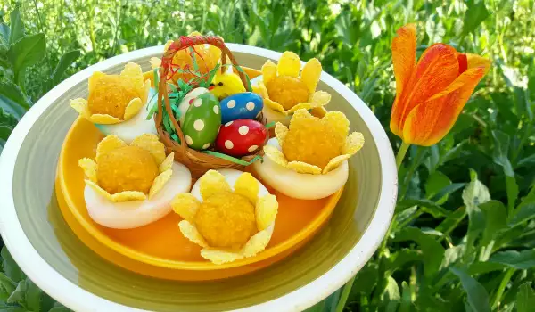 Детски сладки пълнени яйца с меден корнфлейкс