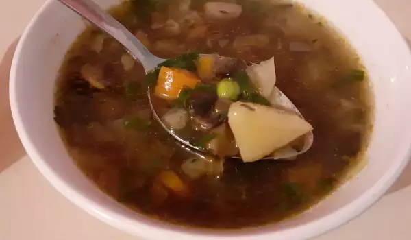Диетична гъбена супа