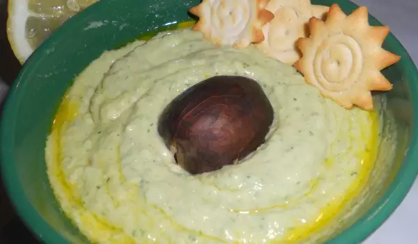 Дип с хумус и авокадо