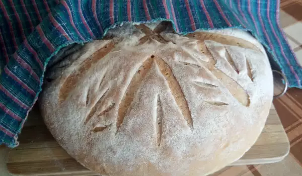Домашен хляб с три вида брашно