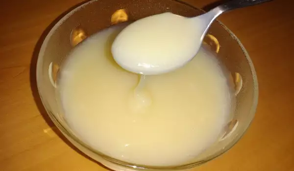 Домашно кондензирано мляко
