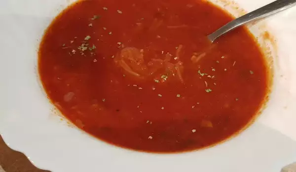 Сръбска доматена супа с юфка