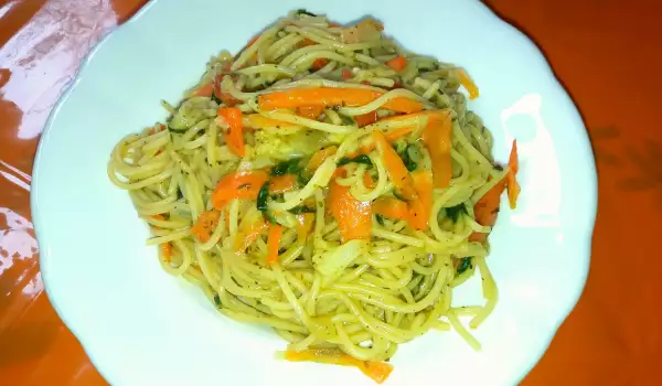 Есенни спагети със спанак и карфиол