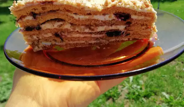 Френска селска торта със сладко от боровинки