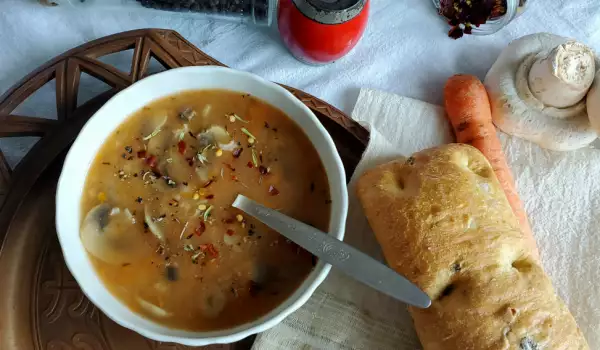 Класическа гъбена супа с печурки