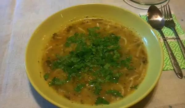 Гъста и вкусна пилешка супа