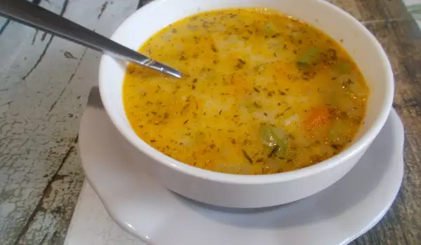 Вкусна зеленчукова супа с тиквички