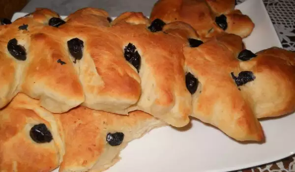 Закачливи хлебчета с маслини