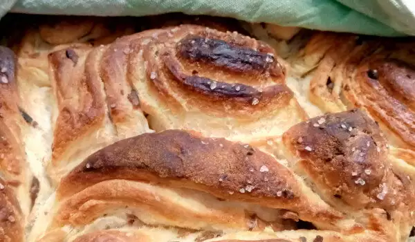 Хляб-пита с маслини