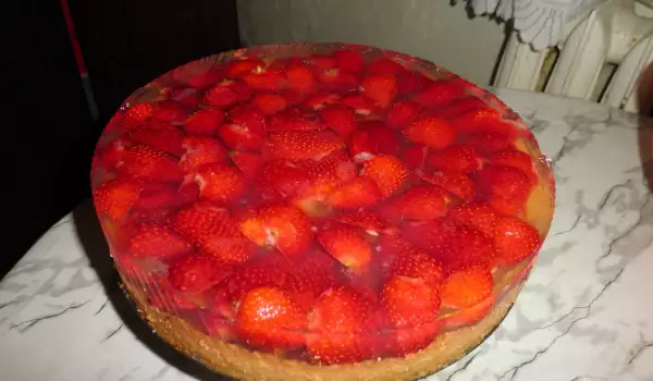 Желирана торта с ягоди