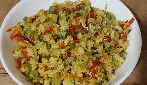 Карфиолен ориз със зеленчуци