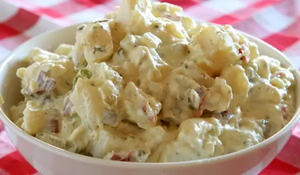 Класическа немска картофена салата