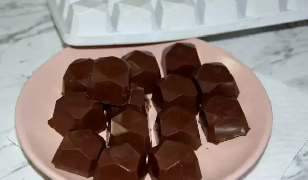 Кето шоколадови бонбони