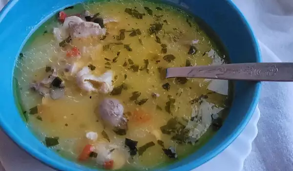 Пилешка кето супа