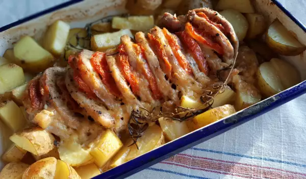 Свинско контра филе с пресни картофи