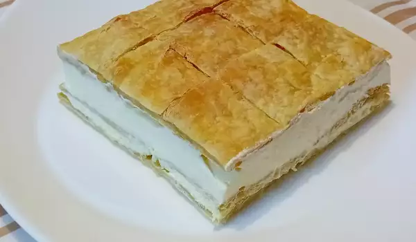 Унгарска торта Кремеш с крем Йоткер