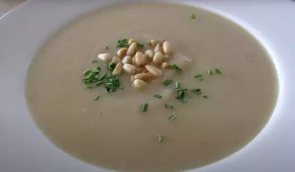 Сръбска супа от карфиол