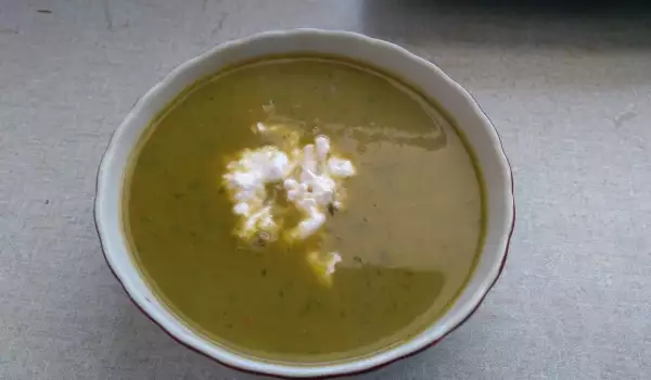 Вегетарианска крем супа от спанак