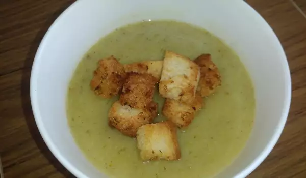 Веган крем супа с крутони