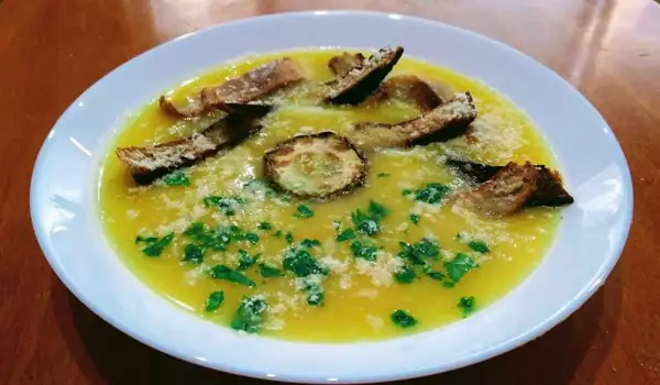 Крем супа от тиквички с пармезан