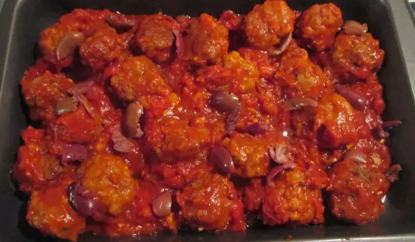 Кюфтенца по марокански в доматен сос