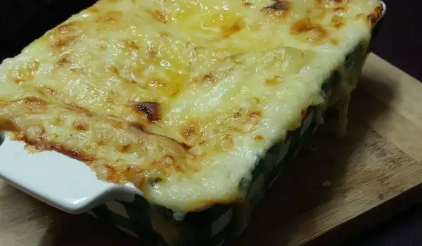 Лазаня със сирене и спанак