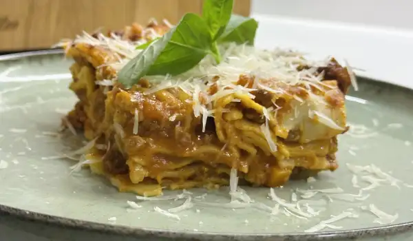 Най-вкусната лазаня Болонезе