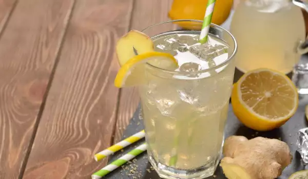 Домашна лимонада с подправки