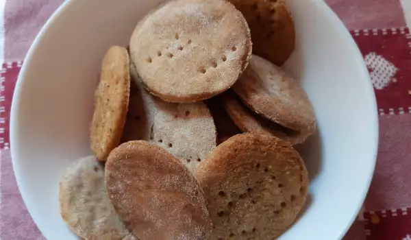 Солени бисквитки с брашно от лимец