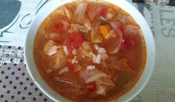 Македонска люта супа