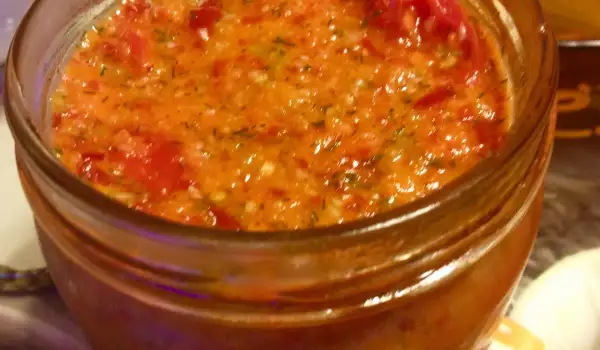 Мариновани домати в сос