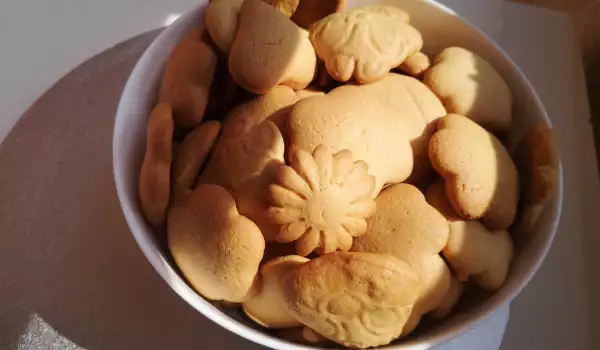 Маслени бисквити с царевично нишесте