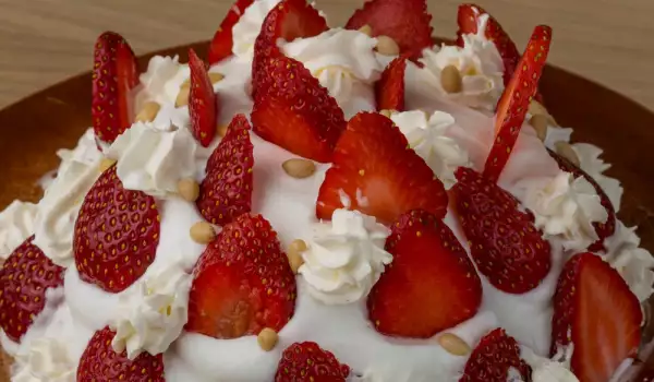 Торта Аляска с ягоди