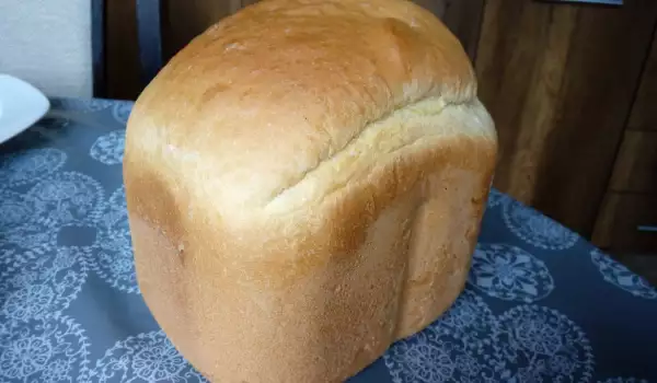 Млечен хляб в хлебопекарна