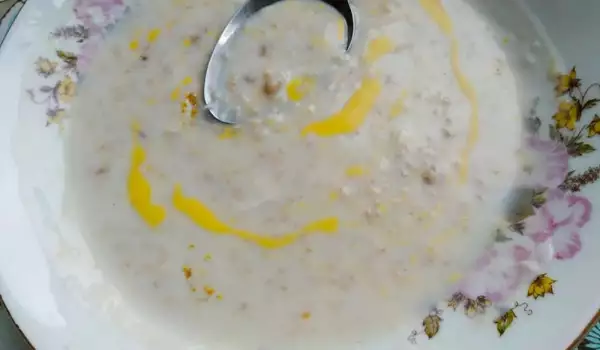 Сладка овесена супа