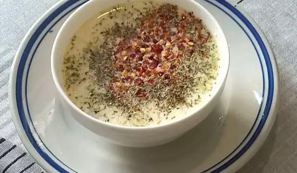 Млечна супа с арпа фиде