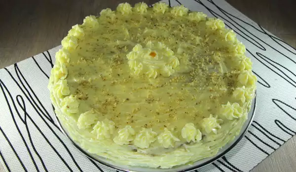 Морковена торта с крема сирене