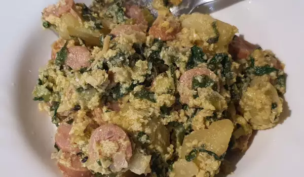 Наденички с картофи, яйца и листа от репички