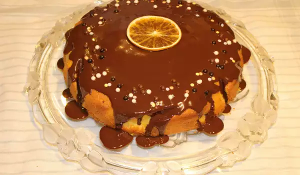 Портокалов кекс с шоколадова глазура