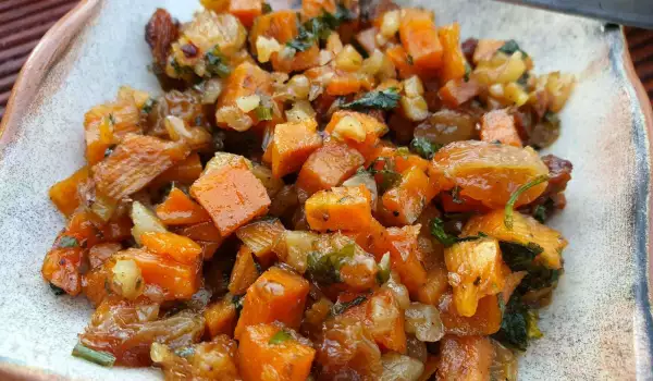 Вкусно предястие със сладки картофи и моркови