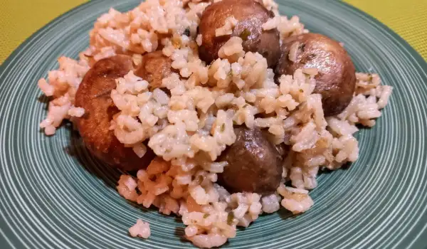 Ориз с цели гъби и пащърнак