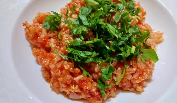 Ориз с домати и червен лук от бабиния тефтер