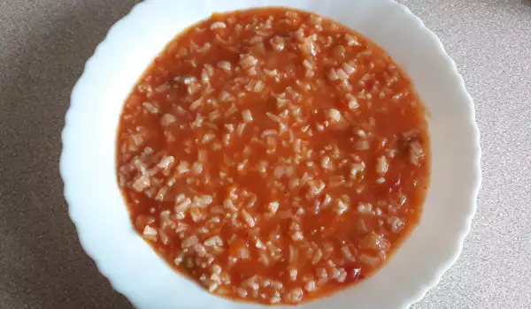 Бабиния ориз с домати