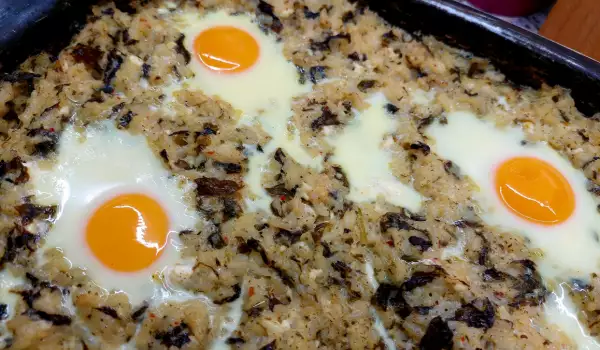 Ориз със спанак и яйца на фурна