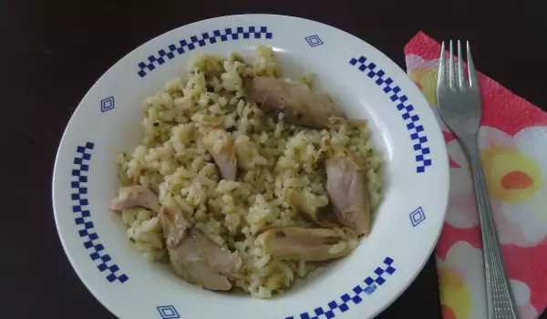 Ориз с пилешко месо
