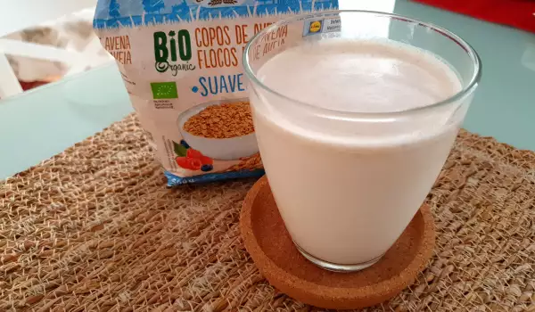 Овесено мляко за 10 минути