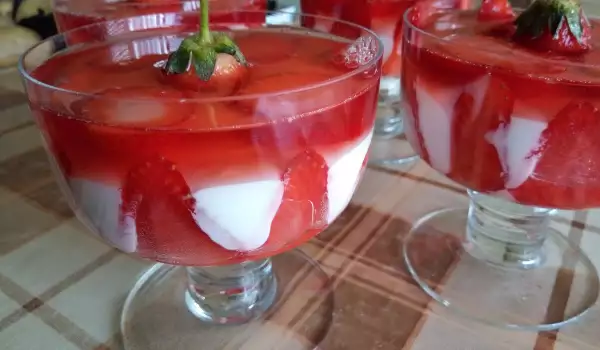 Парфе с ягоди в чашки