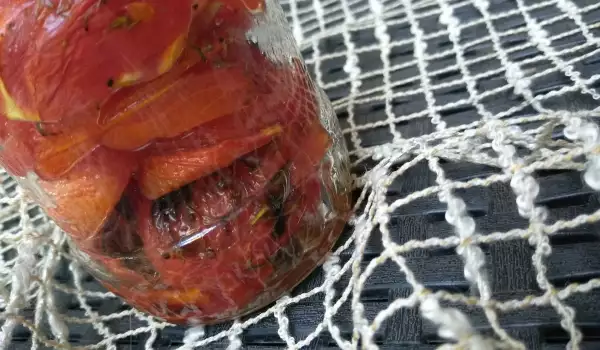 Печени домати в буркани
